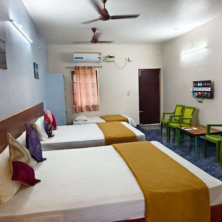 Rpm Home Stay Tiruvannāmalai Eksteriør billede