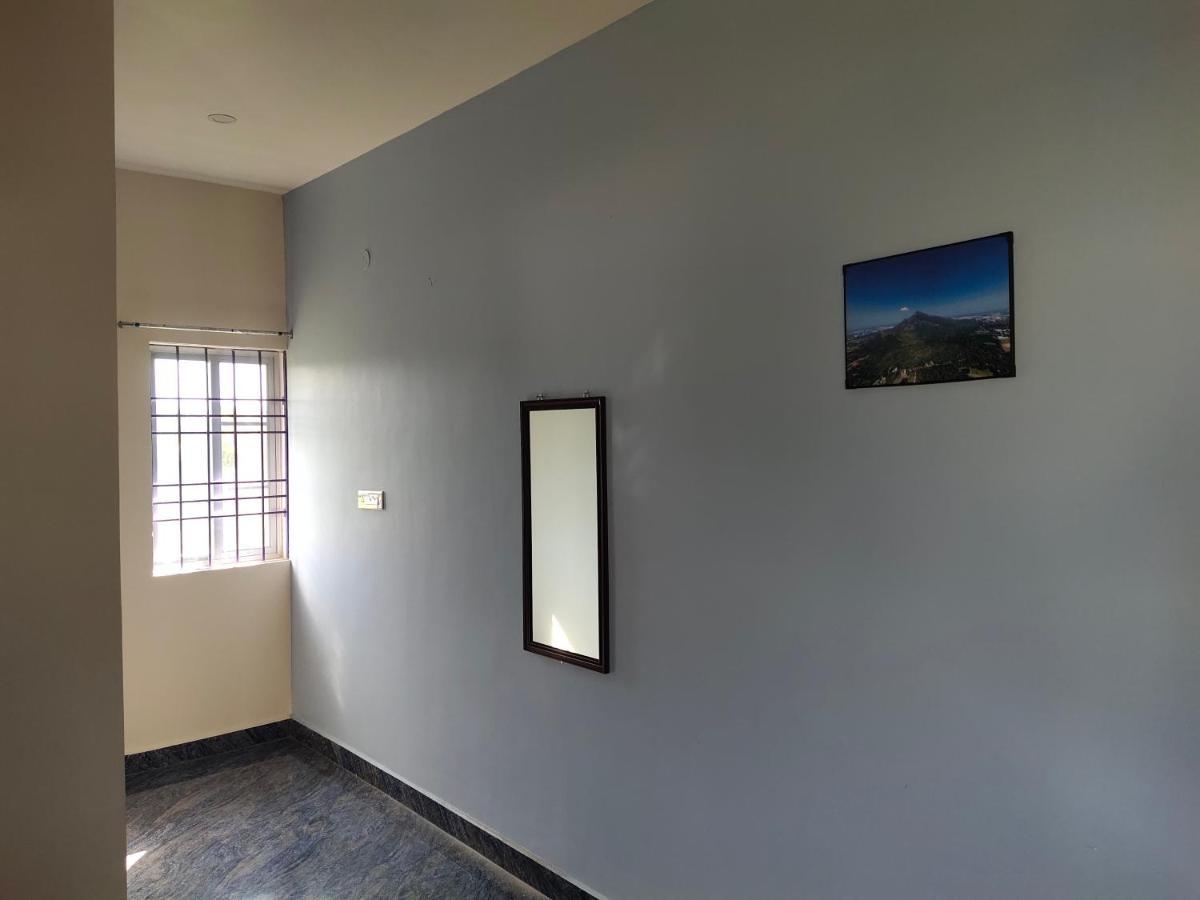 Rpm Home Stay Tiruvannāmalai Eksteriør billede