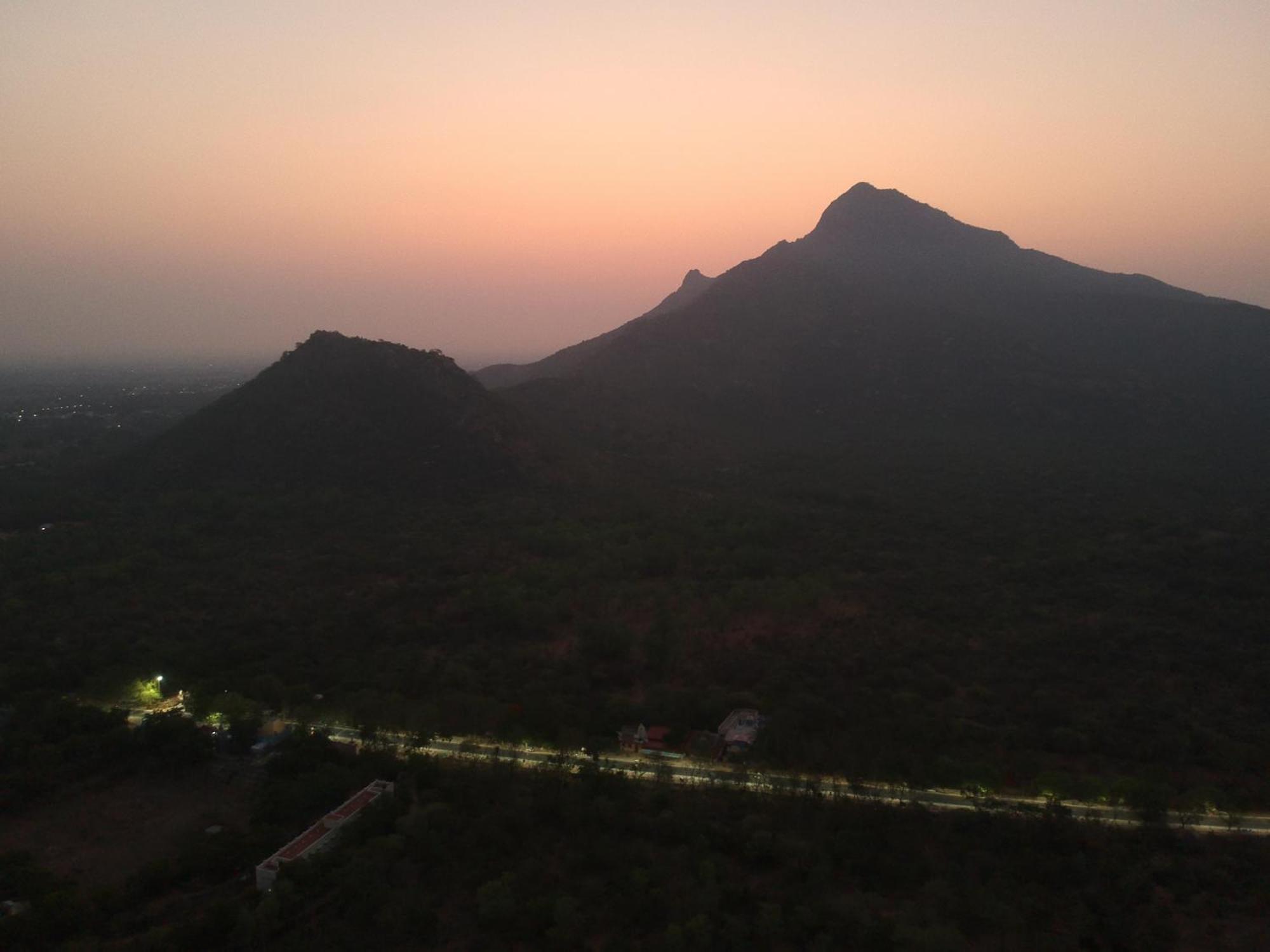 Rpm Home Stay Tiruvannāmalai Eksteriør billede