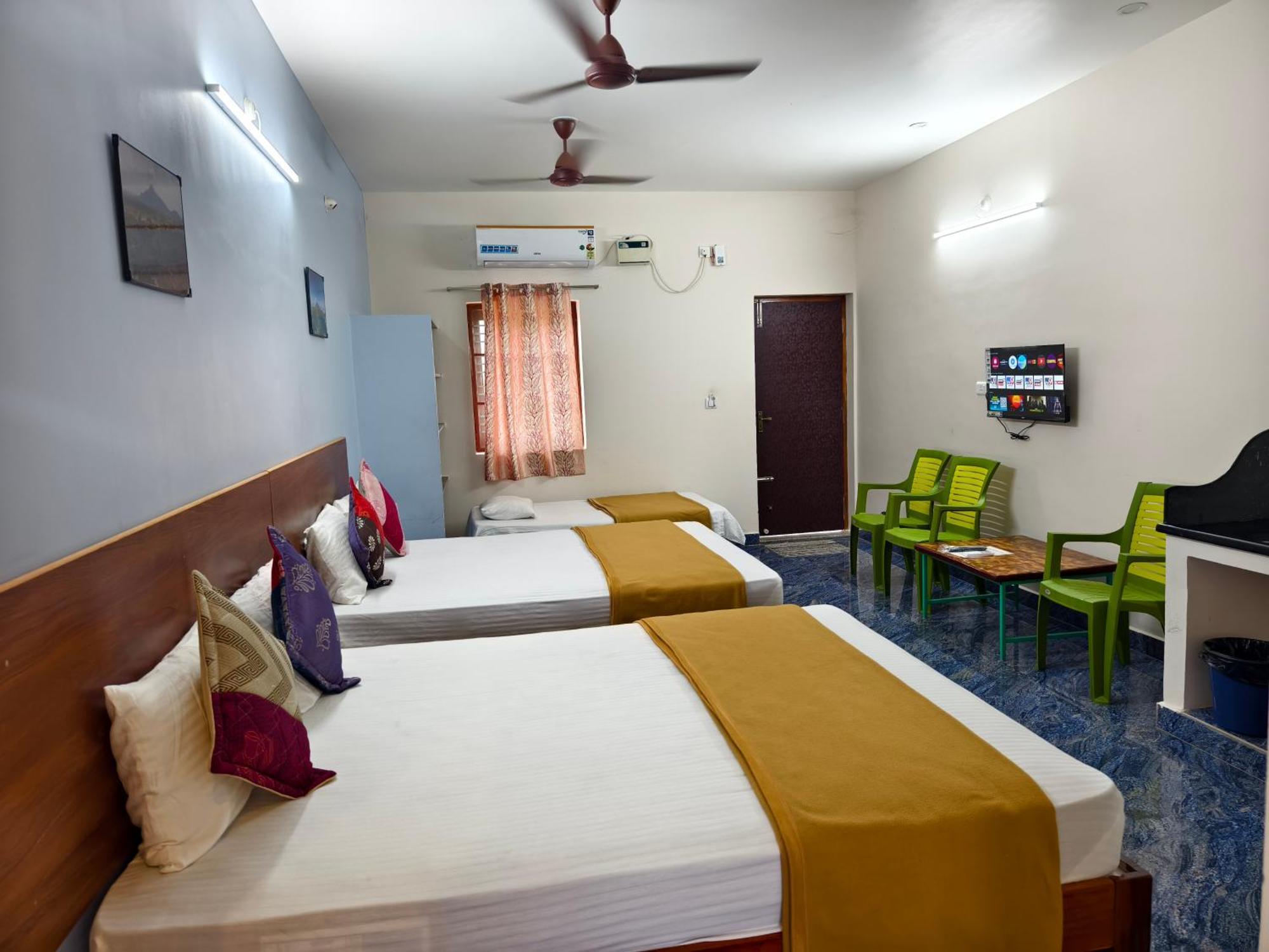 Rpm Home Stay Tiruvannāmalai Eksteriør billede