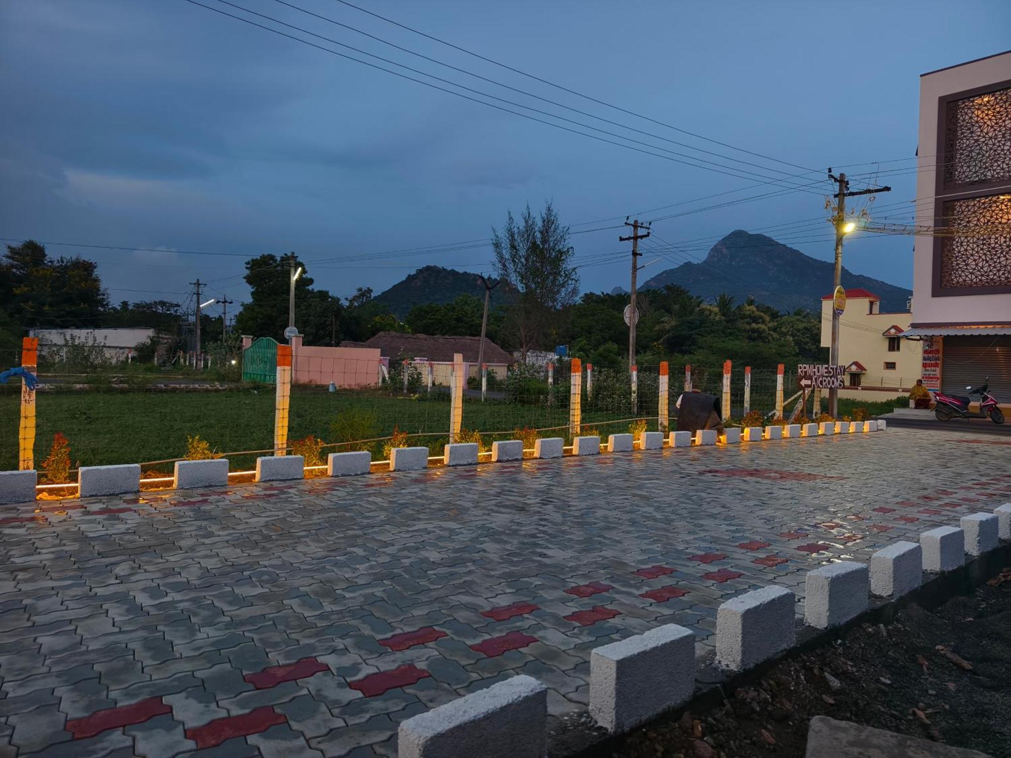 Rpm Home Stay Tiruvannāmalai Eksteriør billede
